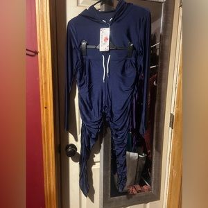 Legging & top set with hood NWT